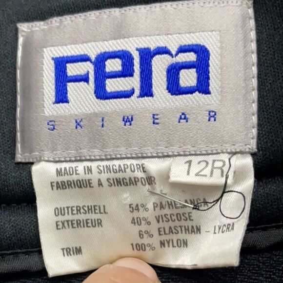 FERA skiwear Stirup Ski Pants - Picture 3 of 4
